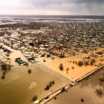 Заставка для - Помощь пострадавшим в наводнении в Орске